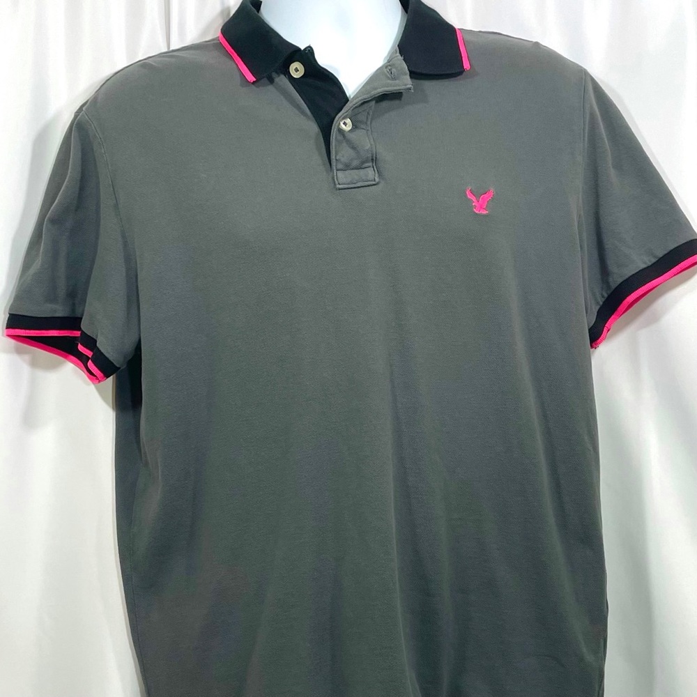 American Eagle AE Gray w Pink Polo Size Large